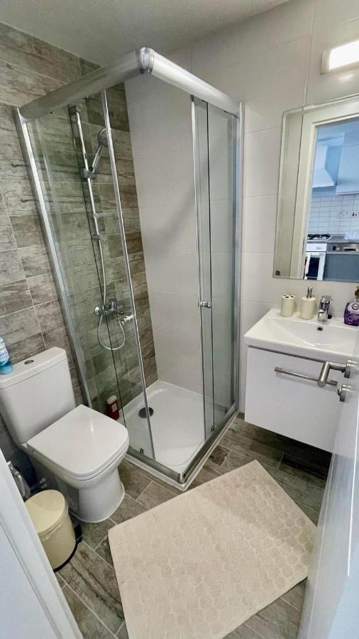 Sea View Suites By The Coast 파마구스타 외부 사진